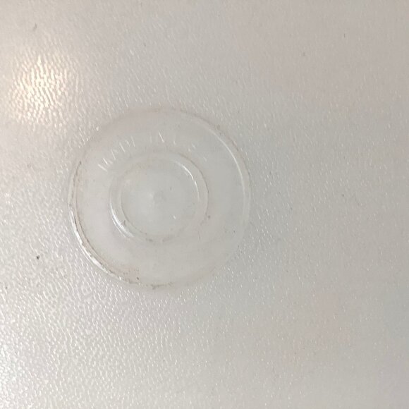 Vtg Tupperware Sheet Cake Takers, Set of 2 , 2 diff sizes-4 pcs-2 bottoms/2 lids - Picture 13 of 13